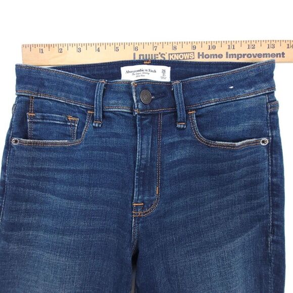 ABERCROMBIE Distressed Super Skinny Mid Rise Raw Hem Crop Jeans 90s Y2k 26 Short - Picture 3 of 8